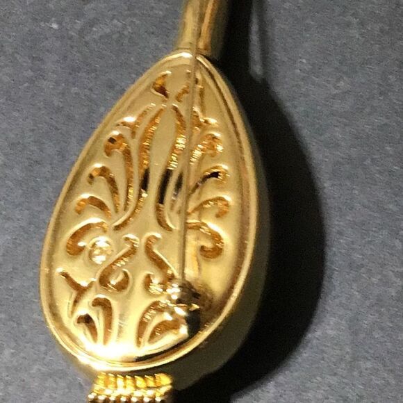 Vintage ornate crystal mandolin broach - Picture 4 of 6